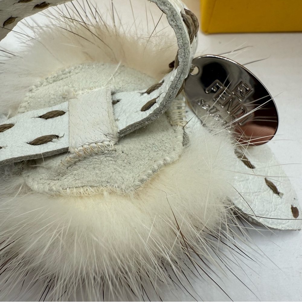 Fendi Selleria Mink Fur Flower Leather Bracelet - Picture 3 of 5